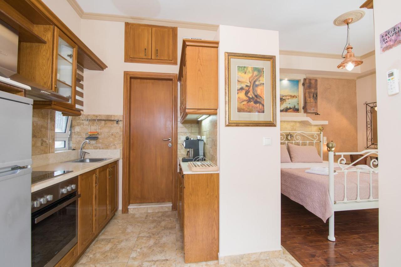 Kadith Apartments Agios Gordios  Buitenkant foto